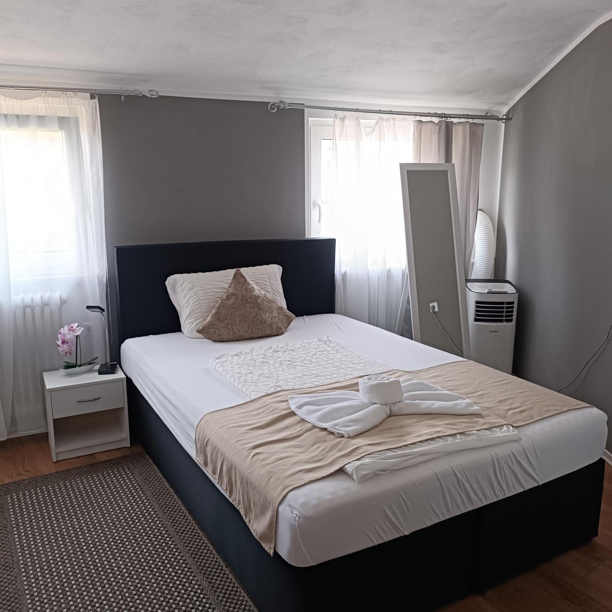 Hotel Ari Кайзерслаутерн Экстерьер фото